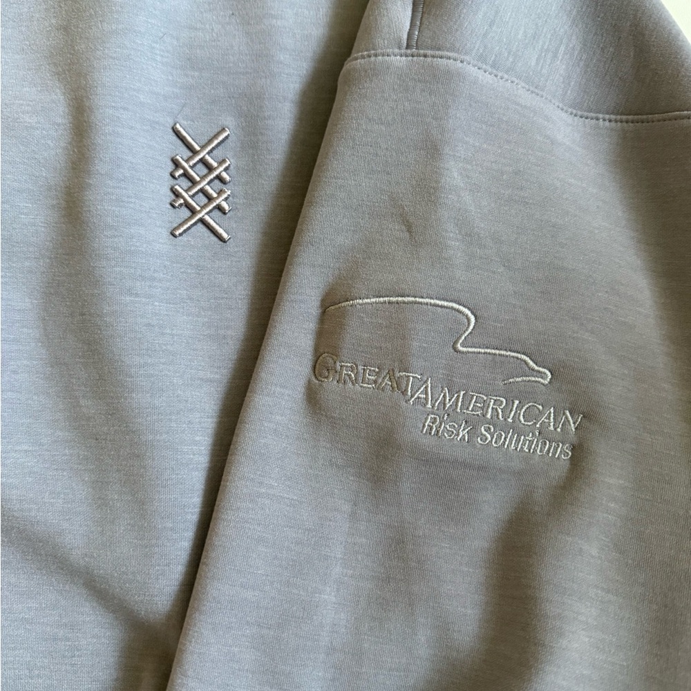 RHONE Women's Dreamglow Lavender Sweatshirt - Picture 5 of 5